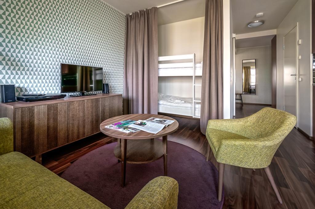 Forenom Serviced Apartments Espoo Tapiola Pokoj fotografie